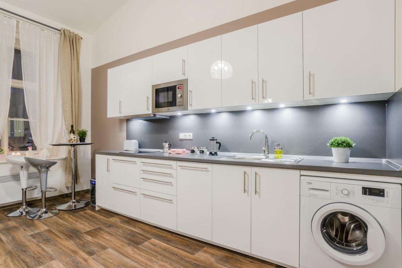 Prague Apt Near Charles Bridge By Michal&Friends Exterior foto