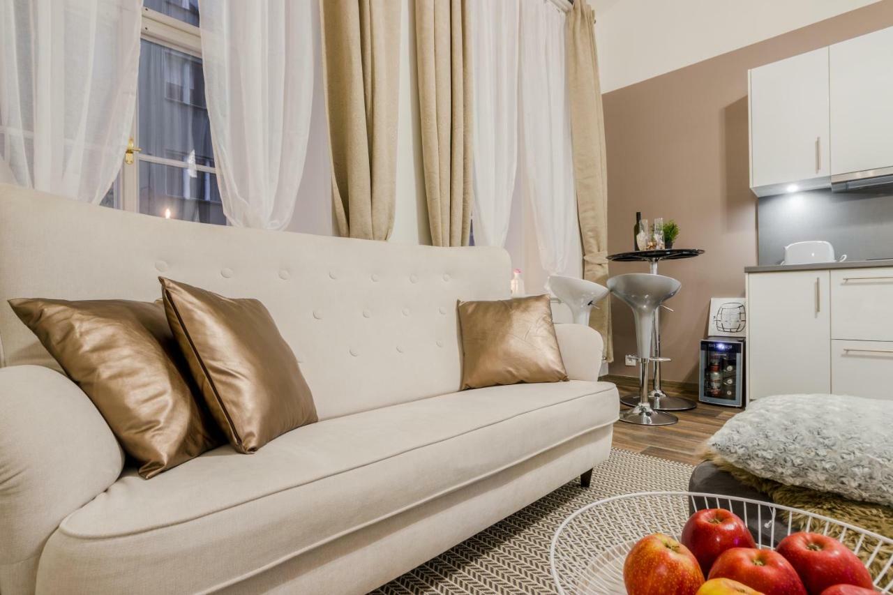 Prague Apt Near Charles Bridge By Michal&Friends Exterior foto